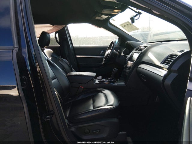 1FM5K7D83KGB21037 Ford EXPLORER XLT