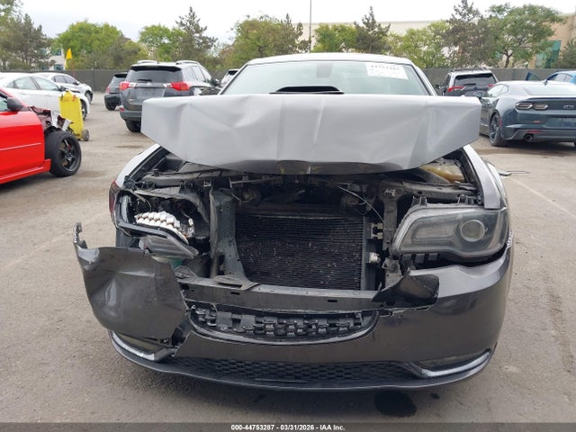 Aukcja sprzedaży 2015 Chrysler 300 300s, vin: 2C3CCABG6FH882692, numer aukcji: 44753287
