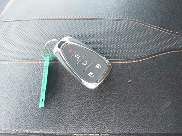 1GNEVJKW8JJ235389 Chevrolet Traverse Premier