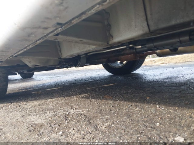 1GNEVJKW8JJ235389 Chevrolet Traverse Premier