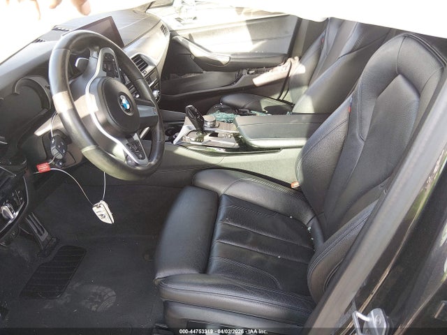 44753319 :رقم المزاد ، WBAJA5C52KWW10436 vin ، 2019 Bmw 530i مزاد بيع