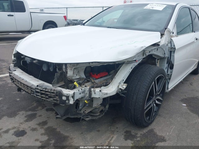 2017 Honda Accord Sport Se მანქანა იყიდება აუქციონზე, vin: 1HGCR2F11HA294580, აუქციონის ნომერი: 44753327