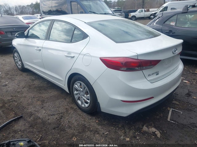 2018 Hyundai Elantra Se მანქანა იყიდება აუქციონზე, vin: 5NPD74LF7JH245290, აუქციონის ნომერი: 44753333