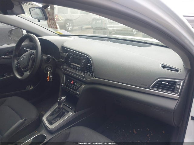 2018 Hyundai Elantra Se მანქანა იყიდება აუქციონზე, vin: 5NPD74LF7JH245290, აუქციონის ნომერი: 44753333