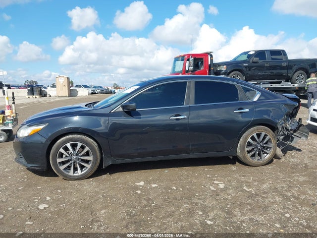 Nissan Altima 2.5 Sv 2017 1N4AL3AP8HC269730 Image 14