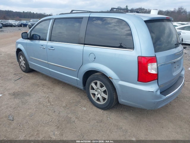2013 CHRYSLER TOWN & COUNTRY 2C4RC1BG2DR503670 Photo 2