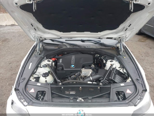 44753398 :رقم المزاد ، WBAXH5C53DD114694 vin ، 2013 Bmw 528i Xdrive مزاد بيع