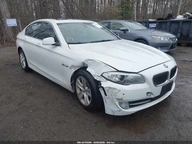 44753398 :رقم المزاد ، WBAXH5C53DD114694 vin ، 2013 Bmw 528i Xdrive مزاد بيع