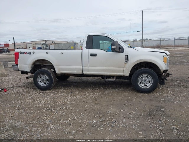 Ford F-250 Xl 2017 1FTBF2B6XHEC23763 Image 14