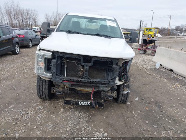 Ford F-250 Xl 2017 1FTBF2B6XHEC23763 Image 6
