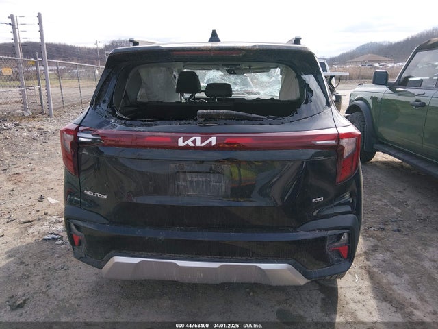 Продажа на аукционе авто 2024 Kia Seltos Sx Turbo, vin: KNDETCA72R7477379, номер лота: 44753409