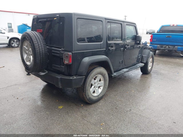 44753448 :رقم المزاد ، 1C4HJWDG8EL134075 vin ، 2014 Jeep Wrangler Unlimited Sport مزاد بيع