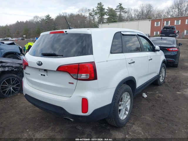 2014 Kia Sorento Lx მანქანა იყიდება აუქციონზე, vin: 5XYKTCA65EG510463, აუქციონის ნომერი: 44753449