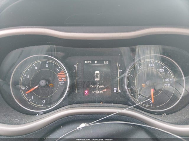 Продаж на аукціоні авто 2017 Jeep Cherokee Latitude Fwd, vin: 1C4PJLCB6HW669490, номер лоту: 44753462