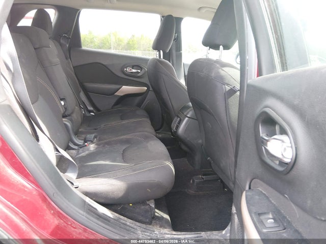 Продаж на аукціоні авто 2017 Jeep Cherokee Latitude Fwd, vin: 1C4PJLCB6HW669490, номер лоту: 44753462