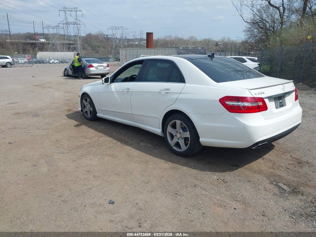 Продаж на аукціоні авто 2013 Mercedes-benz E 350 4matic, vin: WDDHF8JB7DA759721, номер лоту: 44753469