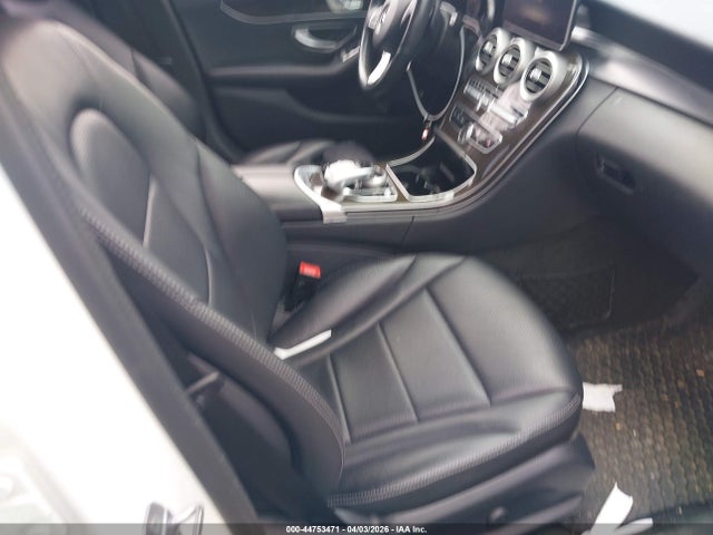 Aukcja sprzedaży 2017 Mercedes-benz C 300 4matic, vin: 55SWF4KB6HU226120, numer aukcji: 44753471