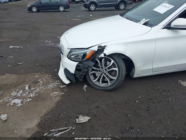 Aukcja sprzedaży 2017 Mercedes-benz C 300 4matic, vin: 55SWF4KB6HU226120, numer aukcji: 44753471