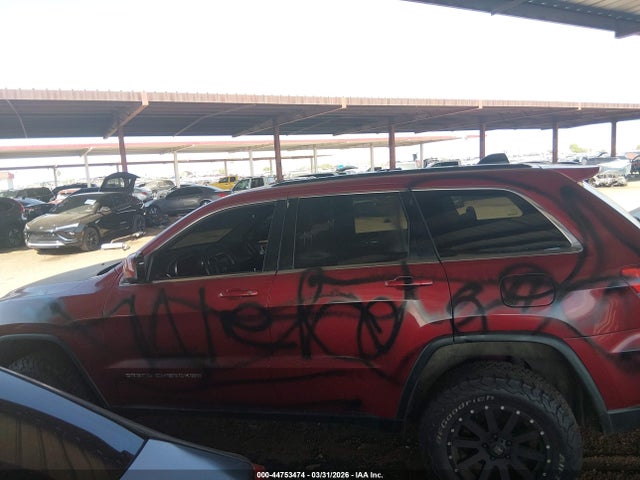 44753474 :رقم المزاد ، 1C4RJFAG8FC697072 vin ، 2015 Jeep Grand Cherokee Laredo مزاد بيع