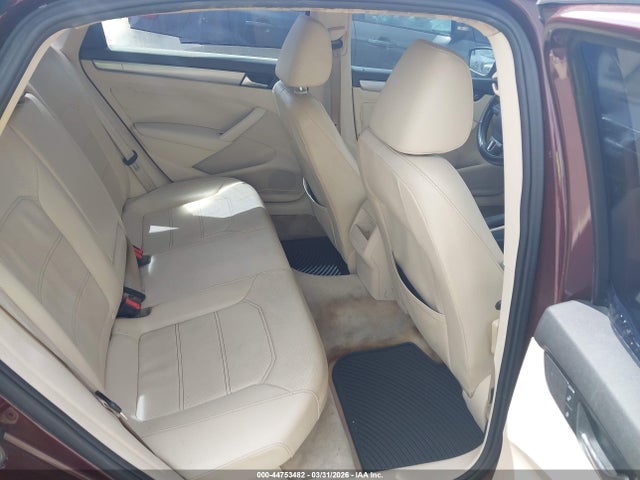 Продаж на аукціоні авто 2014 Volkswagen Passat 1.8t Wolfsburg Edition, vin: 1VWAT7A36EC103942, номер лоту: 44753482