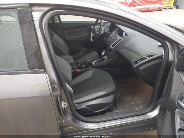 1FADP3F22EL197532 Ford FOCUS SE