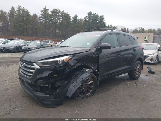 2018 Hyundai Tucson Se მანქანა იყიდება აუქციონზე, vin: KM8J23A42JU772703, აუქციონის ნომერი: 44753612