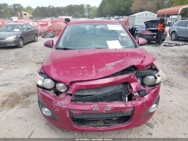 1G1JC6SH2E4128783 Chevrolet Sonic Lt Auto