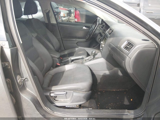44753644 :رقم المزاد ، 3VWDX7AJ3CM326595 vin ، 2012 Volkswagen Jetta 2.5l Se مزاد بيع