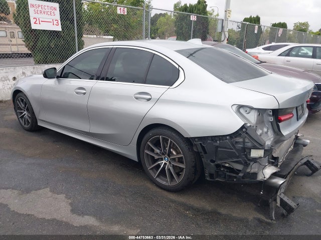WBA5R1C51KAK10366 BMW 330I