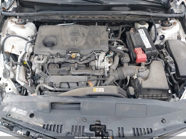Auction sale of the 2018 Toyota Camry Le, vin: 4T1B11HK4JU653907, lot number: 44753684