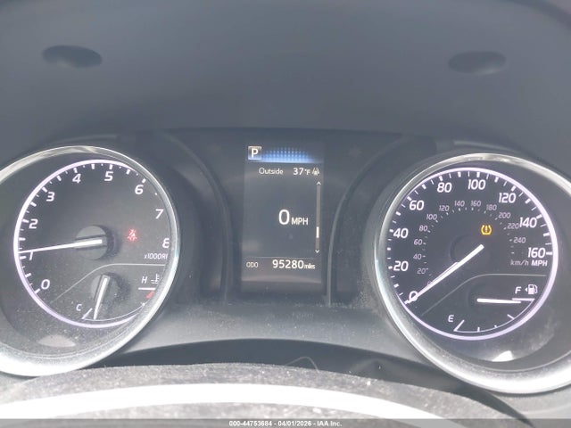 Auction sale of the 2018 Toyota Camry Le, vin: 4T1B11HK4JU653907, lot number: 44753684