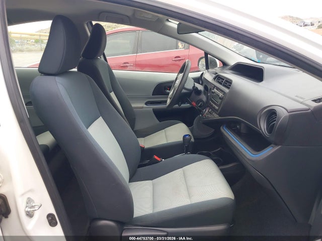 Aukcja sprzedaży 2013 Toyota Prius C Two, vin: JTDKDTB35D1045778, numer aukcji: 44753700