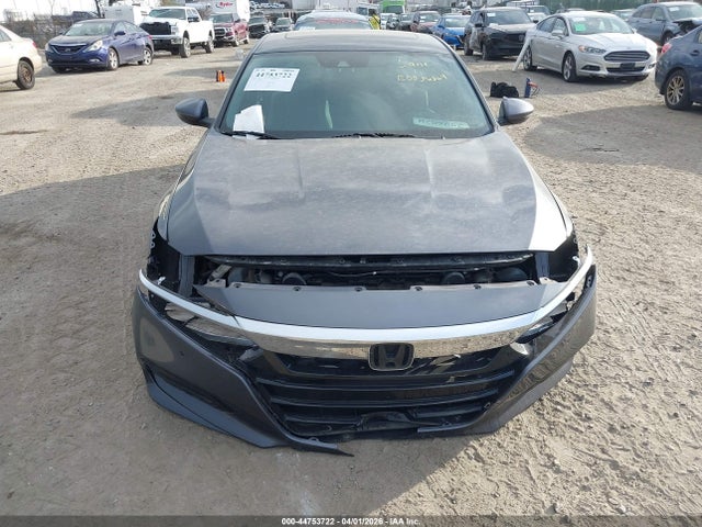 1HGCV1F94JA037656 Honda Accord Touring