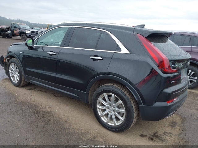 2020 CADILLAC XT4 1GYFZBR42LF076140 Photo 2