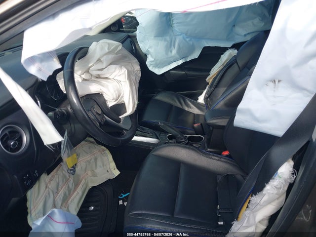 Toyota Corolla Xse 2018 5YFBURHE1JP821679 Image 17