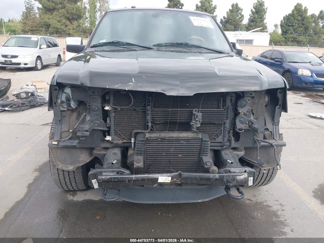 5LMJJ3JT9FEJ14823 Lincoln NAVIGATOR L