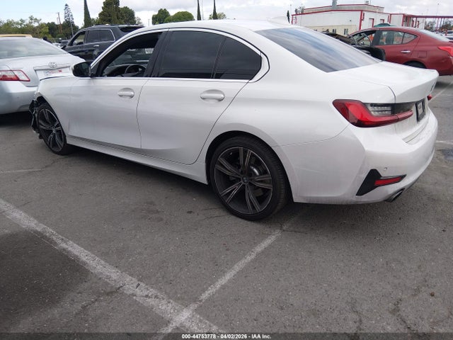 3MW5R1J09N8C40240 BMW 330I