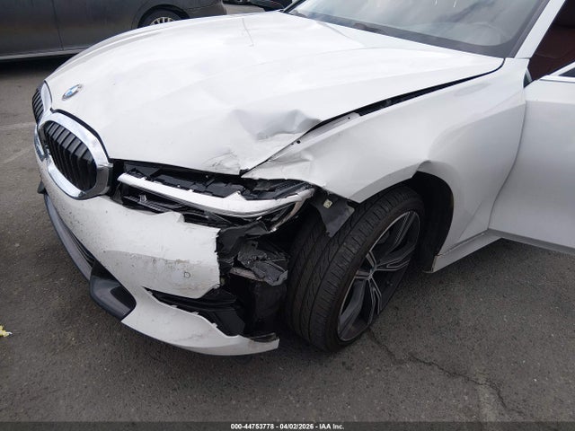 3MW5R1J09N8C40240 BMW 330I