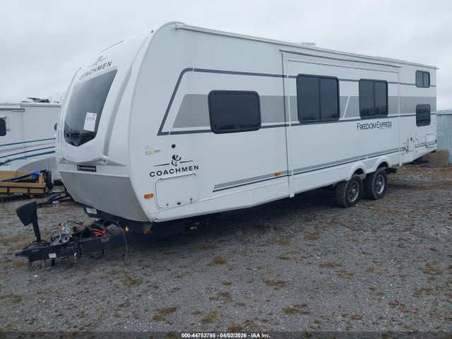 Coachmen Freedom Express 2025 5ZT2FEUB9SW030919 Image 2