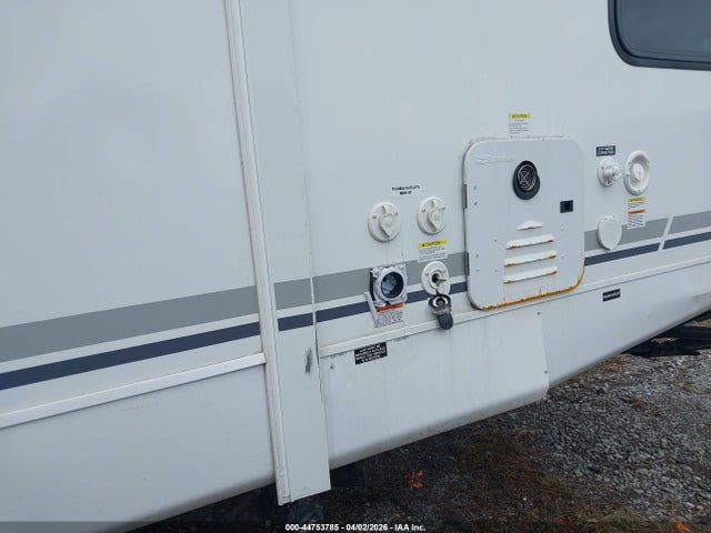 Coachmen Freedom Express 2025 5ZT2FEUB9SW030919 Image 13