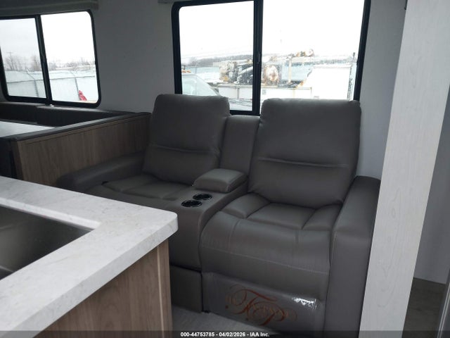 Coachmen Freedom Express 2025 5ZT2FEUB9SW030919 Image 8