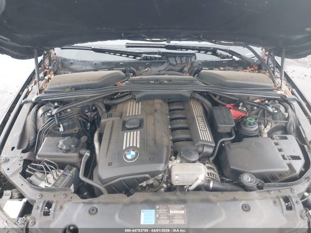 44753795 :رقم المزاد ، WBANU5C53AC364960 vin ، 2010 Bmw 528i مزاد بيع