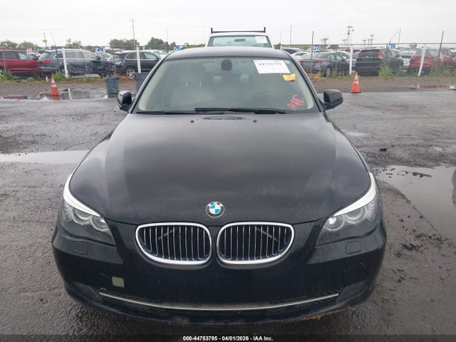 44753795 :رقم المزاد ، WBANU5C53AC364960 vin ، 2010 Bmw 528i مزاد بيع