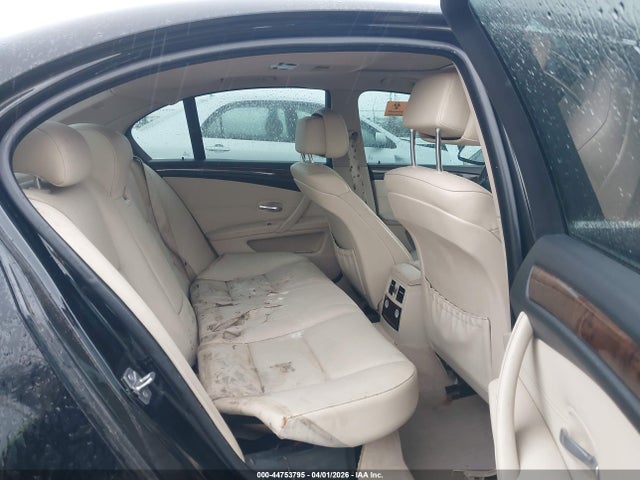 44753795 :رقم المزاد ، WBANU5C53AC364960 vin ، 2010 Bmw 528i مزاد بيع