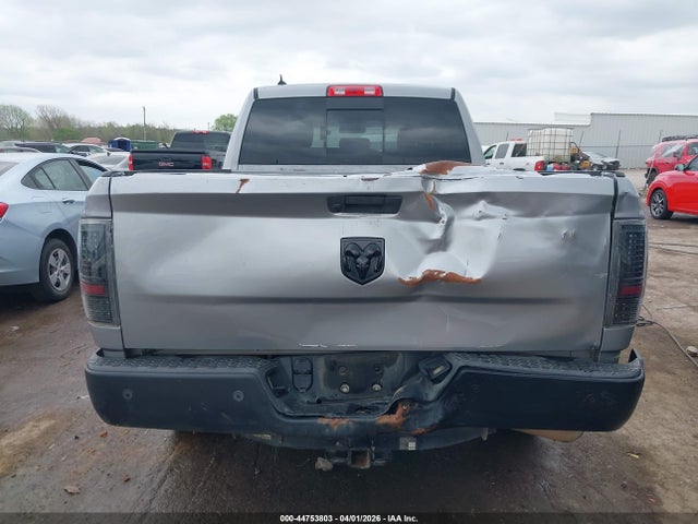 44753803 :رقم المزاد ، 1C6RR6GG3KS669705 vin ، 2019 Ram 1500 Classic Warlock  4x2 6'4 Box مزاد بيع