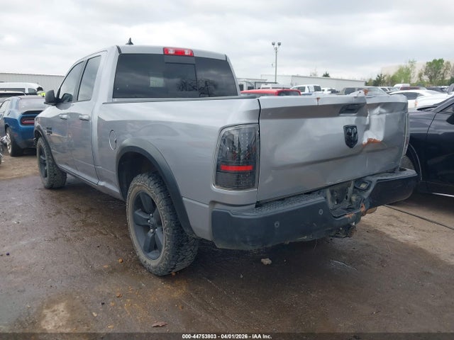 44753803 :رقم المزاد ، 1C6RR6GG3KS669705 vin ، 2019 Ram 1500 Classic Warlock  4x2 6'4 Box مزاد بيع