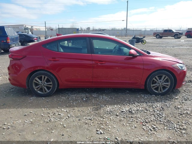 5NPD84LF9JH234904 Hyundai ELANTRA SEL