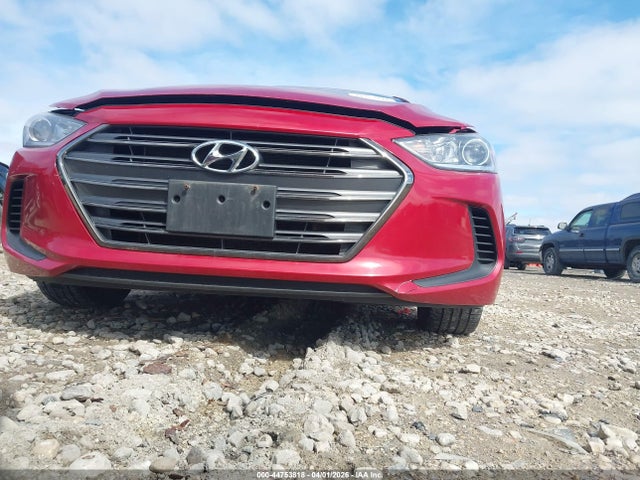 5NPD84LF9JH234904 Hyundai ELANTRA SEL