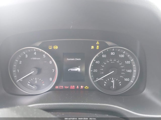 5NPD84LF9JH234904 Hyundai ELANTRA SEL