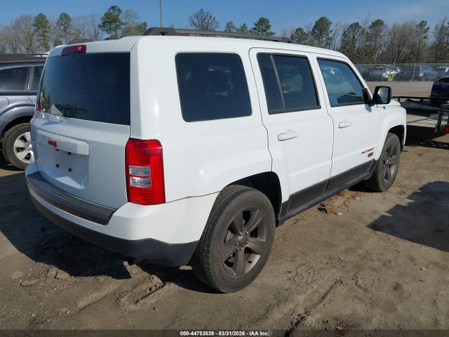 1C4NJPBB2GD679475 Jeep Patriot 75th Anniversary